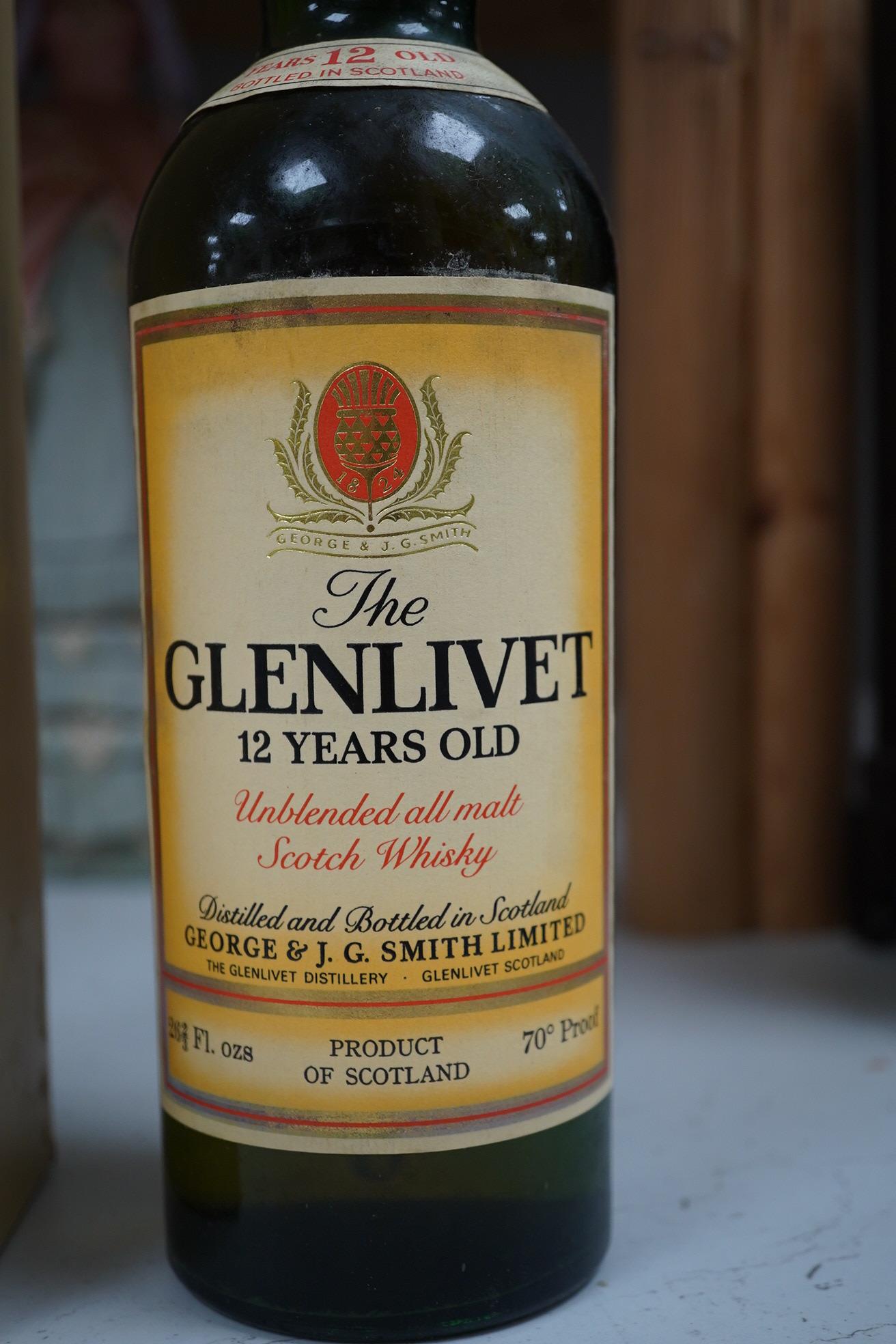 Six bottles of various whiskies to include two bottles of 12 year Glenlivet (one boxed). Condition - unknown